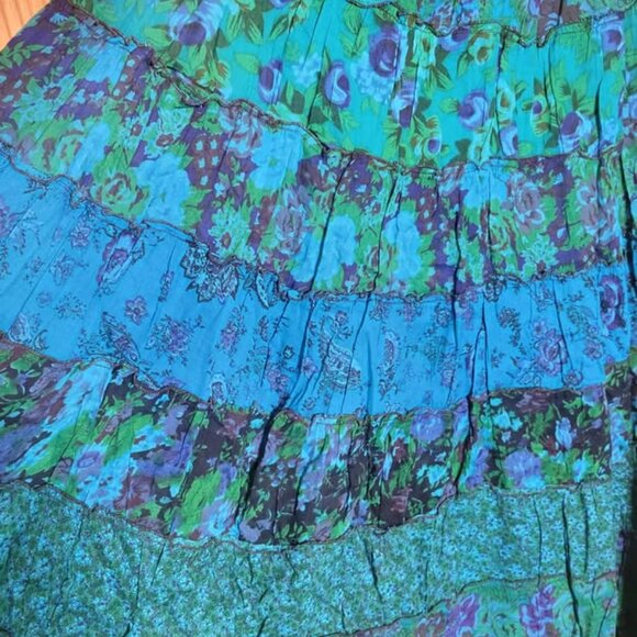 Gorgeous Brand New OM Company maxi tired skirt - Picture 5 of 6